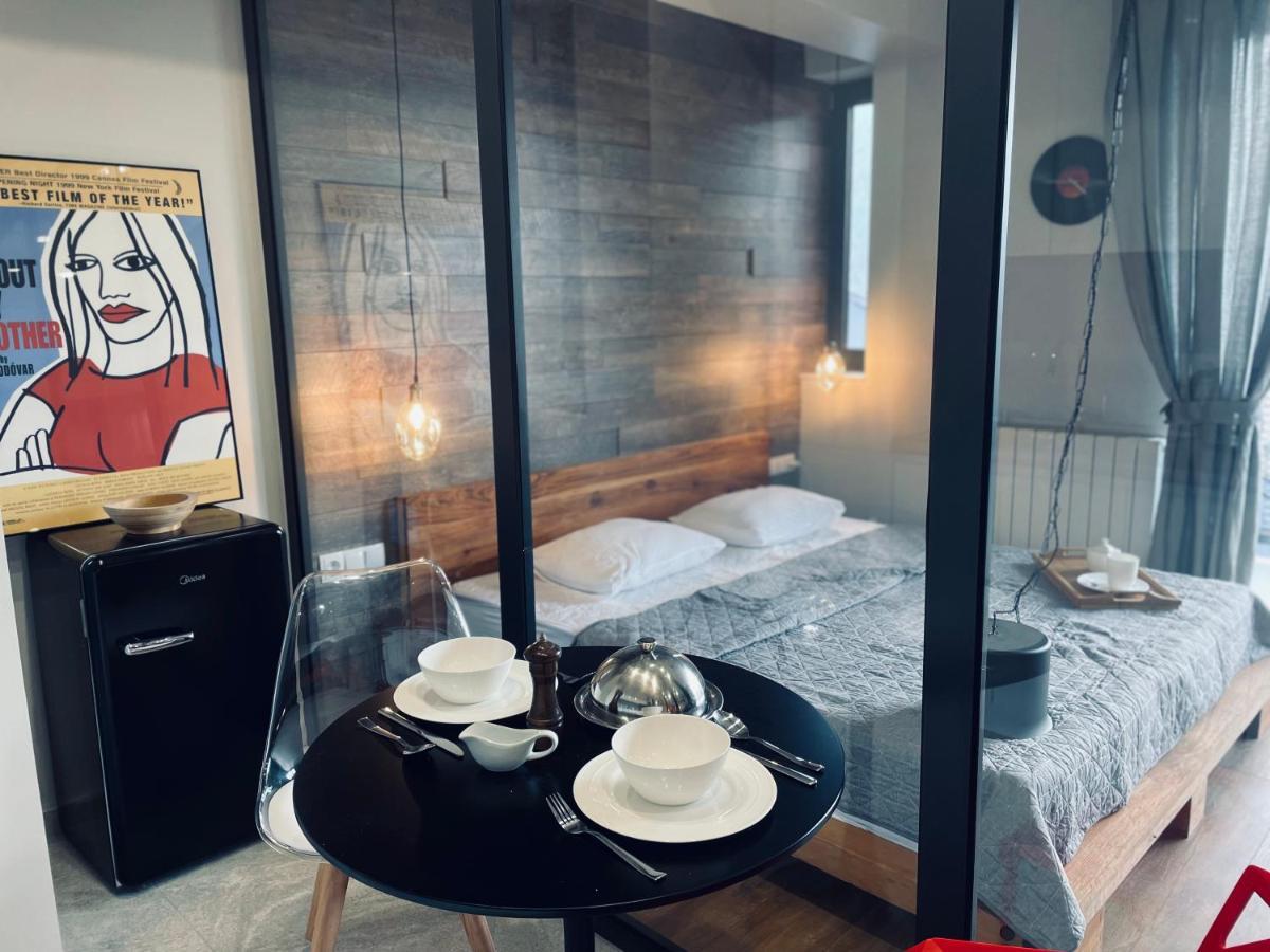 Kazbegi Stylish Apartment ภายนอก รูปภาพ